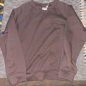 NWT- Women’s XL Recycled Fleece Classic Sweatshirt- Plum Smoke